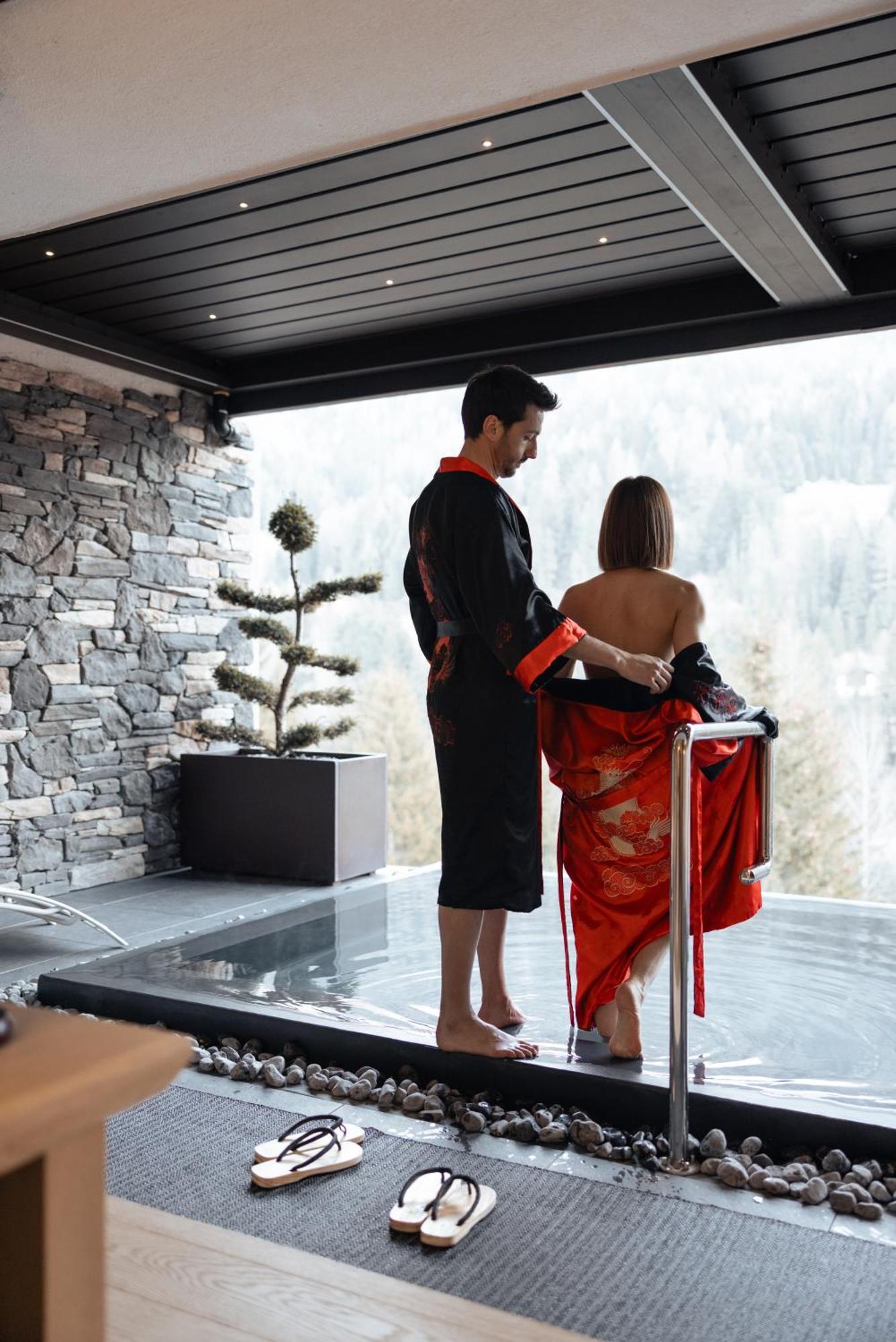 Latemar - Hotel Suites Spa โซรากา ภายนอก รูปภาพ